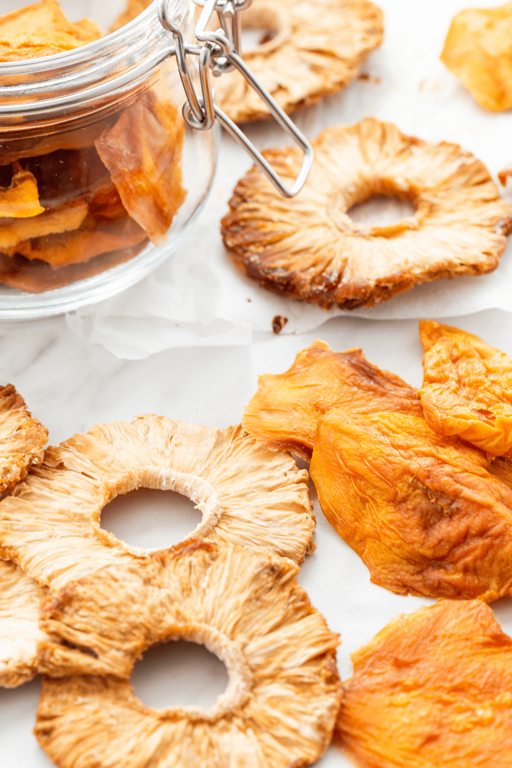 how long does it take to dehydrate fruit in an air fryer