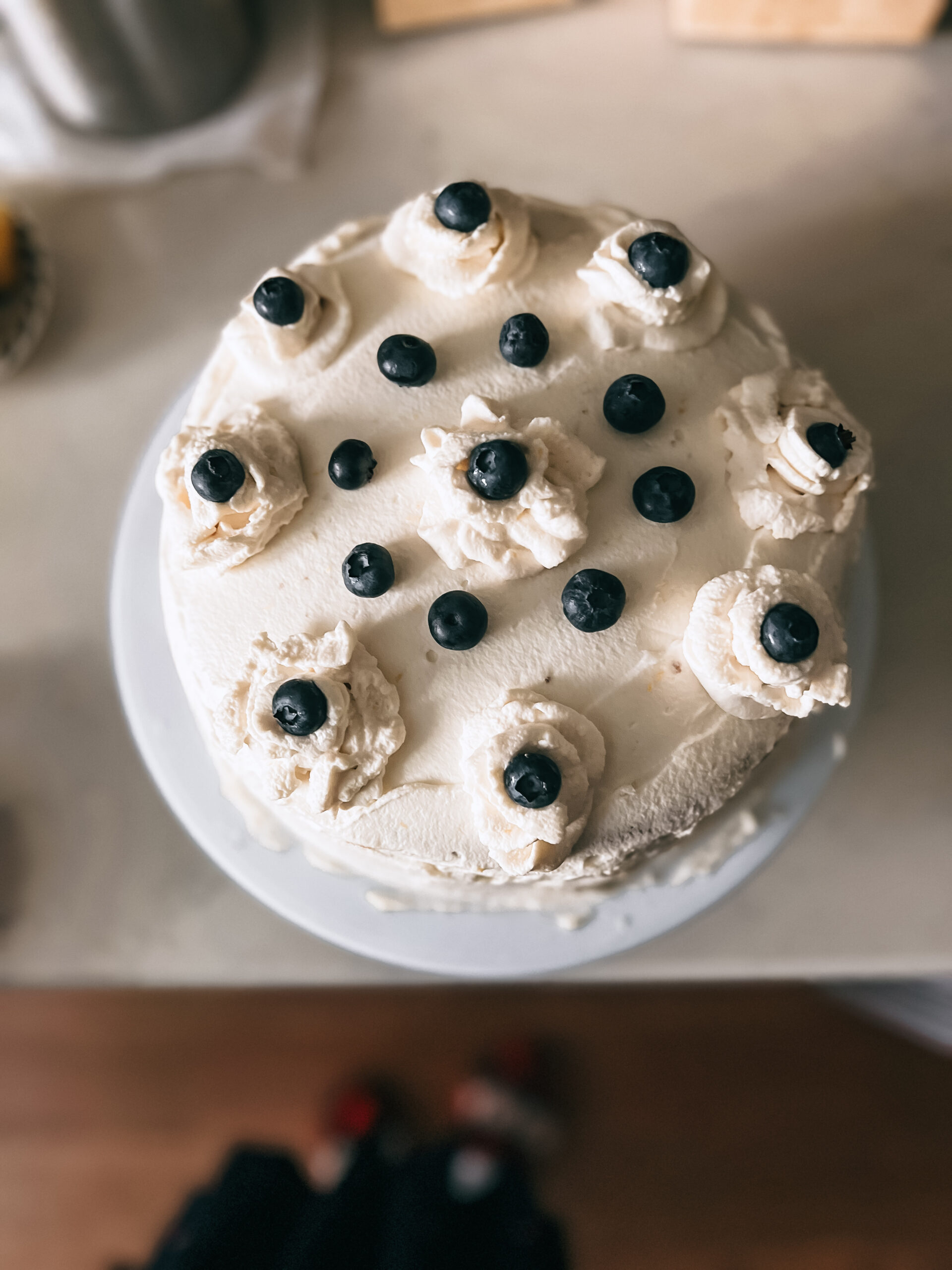 lemon cream cake
