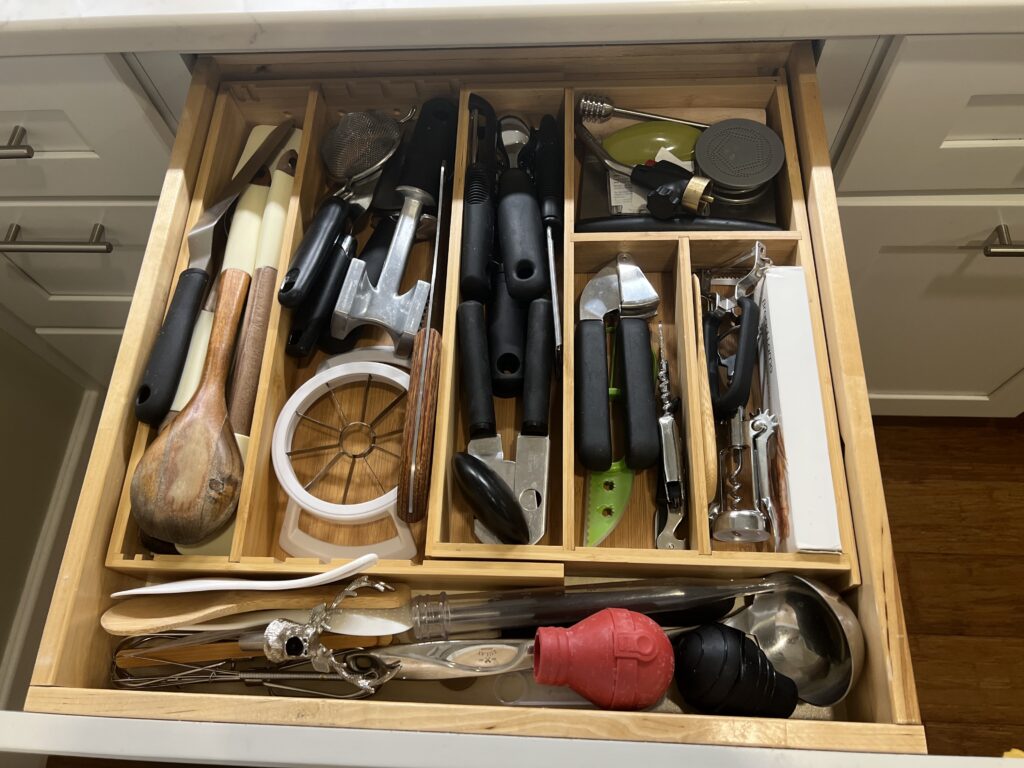 list of kitchen essentials for new home
